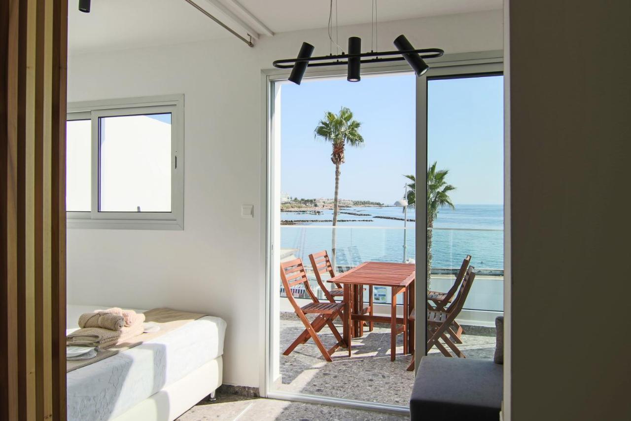 Phaedrus Living Seaview Modern Flat Lighthouse 52 Apartment Paphos Bagian luar foto