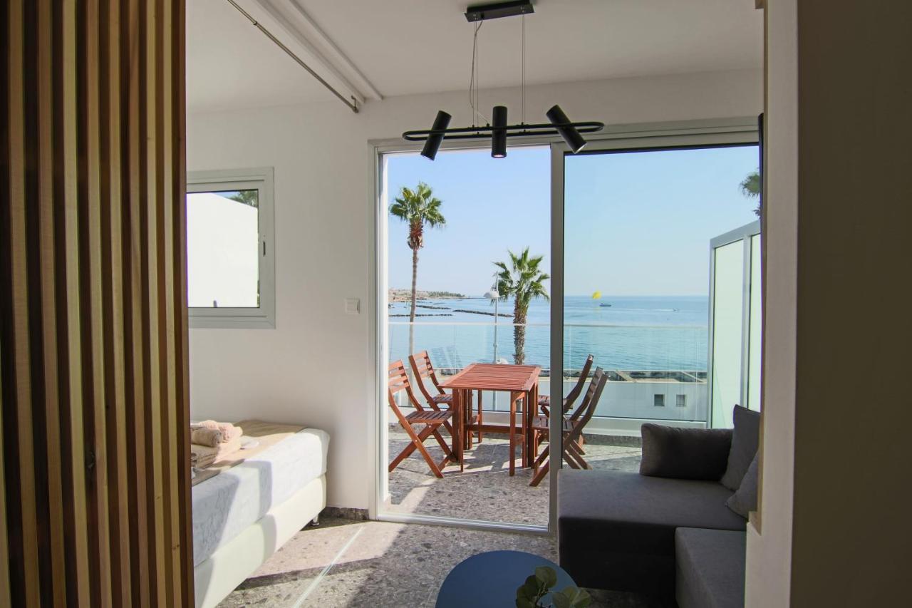 Phaedrus Living Seaview Modern Flat Lighthouse 52 Apartment Paphos Bagian luar foto