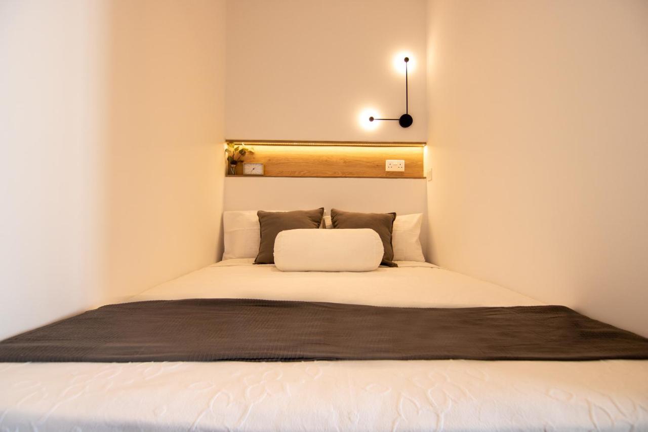 Phaedrus Living Seaview Modern Flat Lighthouse 52 Apartment Paphos Bagian luar foto